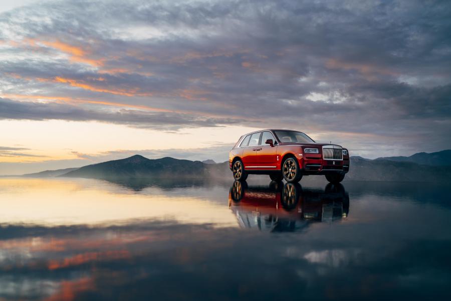  Rolls-Royce Cullinan 2018 года  (WW) (фото 3 из 35)